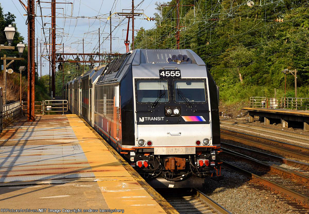 NJT 4555